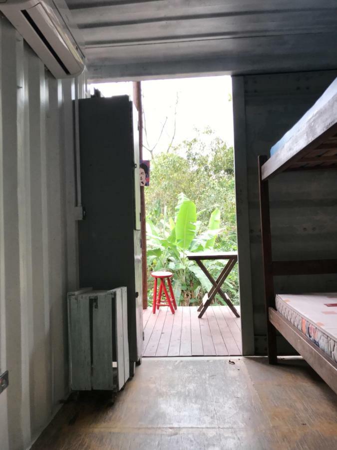 Dom Eco Hostel Containers Sao Sebastiao  Exterior foto