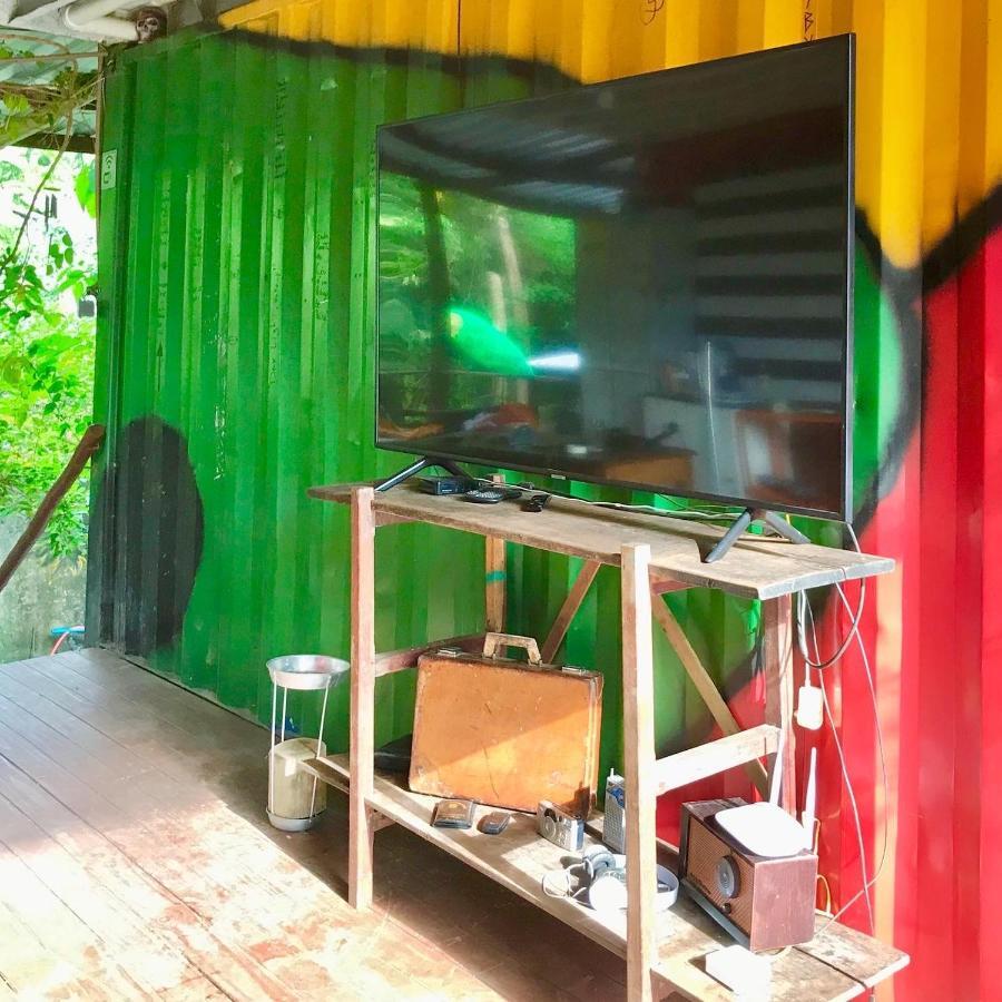 Dom Eco Hostel Containers Sao Sebastiao  Exterior foto